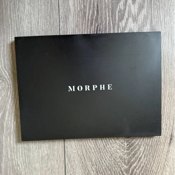 Morphe Eyeshadow Palette - 35 Shades of Cream, Brown, and Tan - Picture 2 of 4